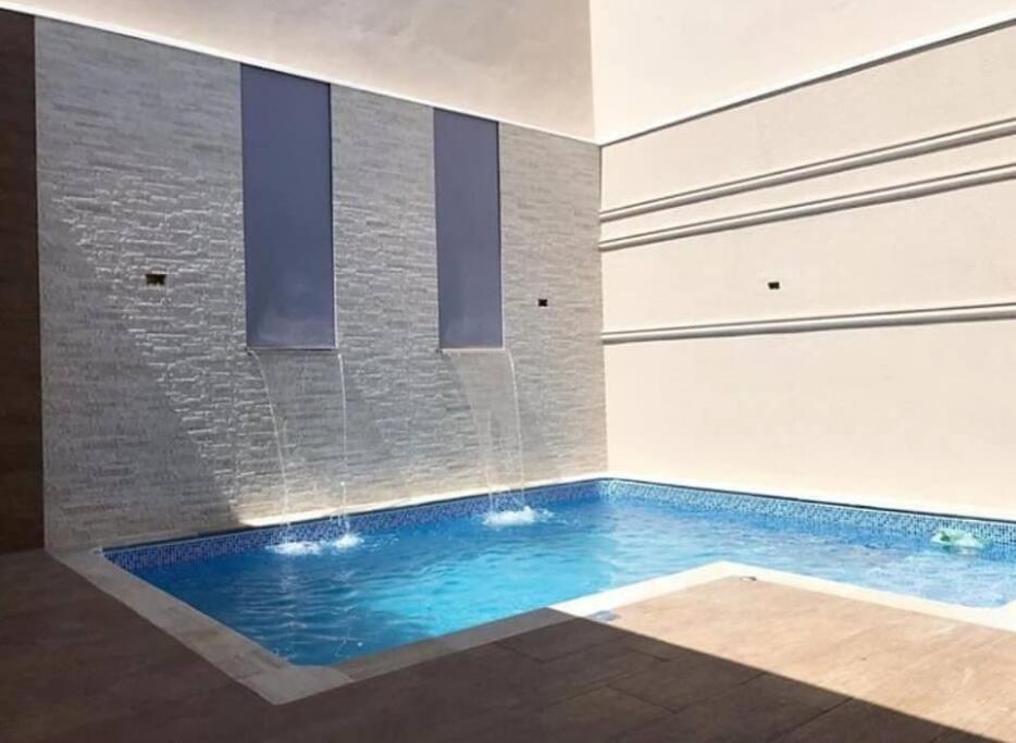 Вілла Casa Com Piscina Aquecida E Wi-Fi Ітапетінінга Екстер'єр фото